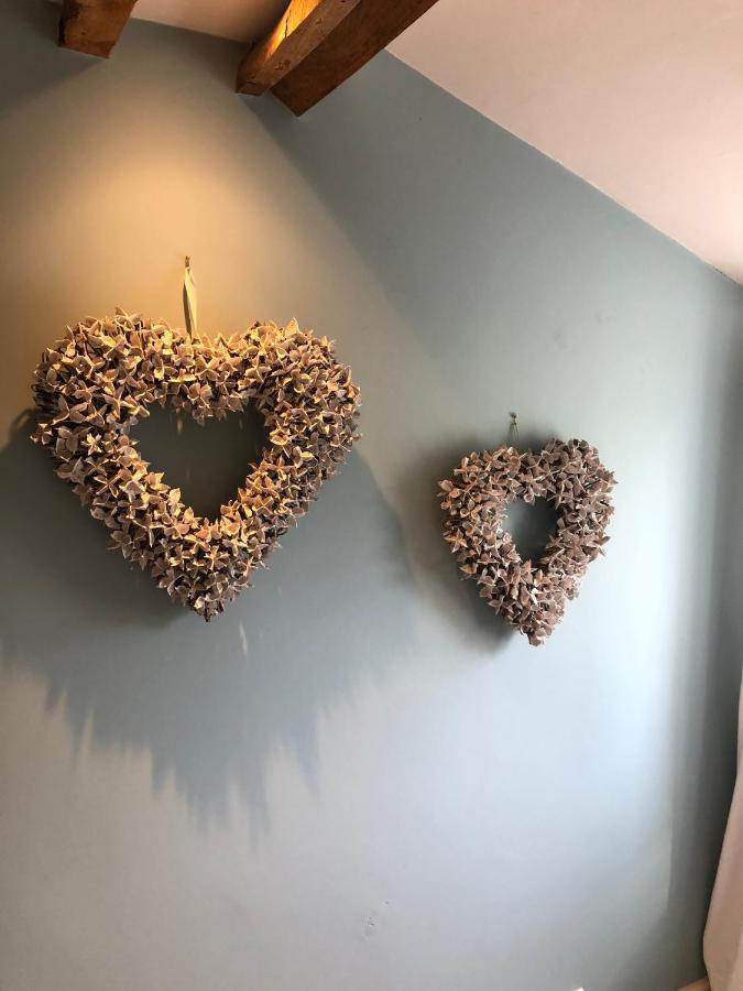In The Heart Of Holiday home Montacute